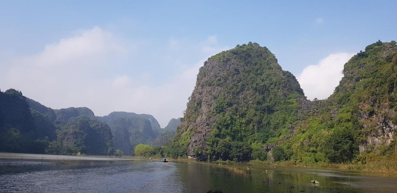 Lodge By Tam Coc Lake Ninh Binh Exterior photo